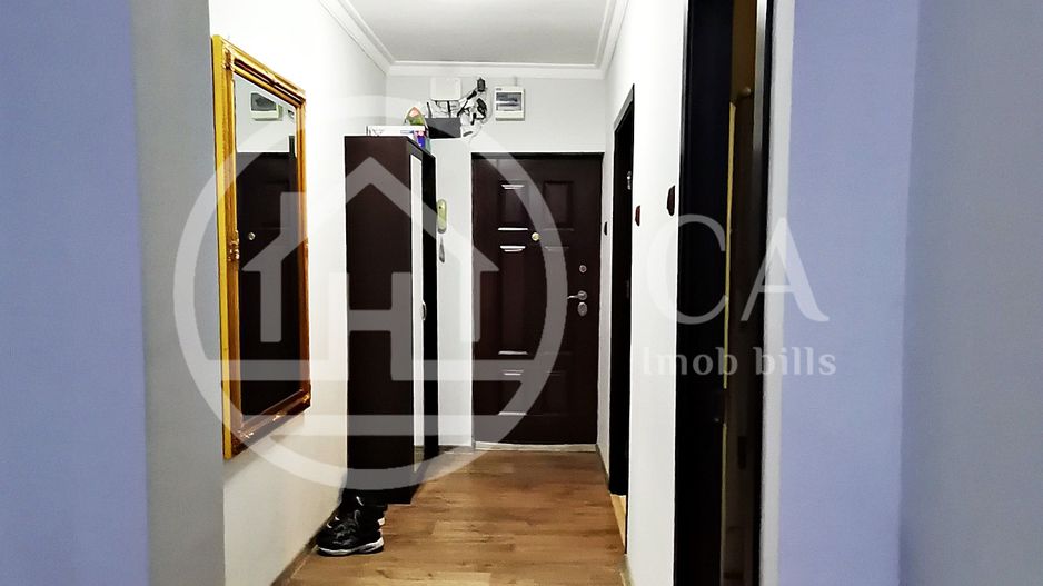 Apartament cu 4 camere de vanzare in Decebal, Oradea - Poză 11
