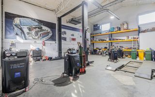 Hala + birouri, 3300 mp teren, toate utilitatile - Poză 6