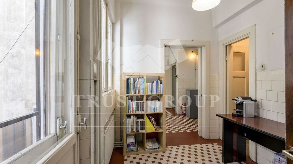 Apartament 5 camerei - Română-Lahovari / 2 locuri de parcare - Poză 21
