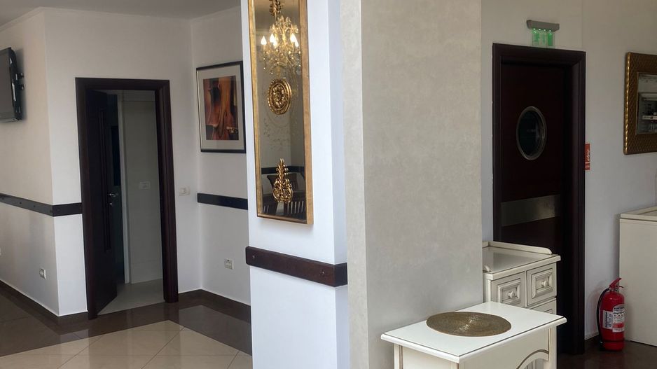 Spatiu comercial de inchiriat central Pitesti - Poză 13