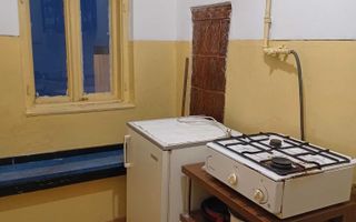 Vanzare apartament 4 camere Piata Victoriei - Poză 2