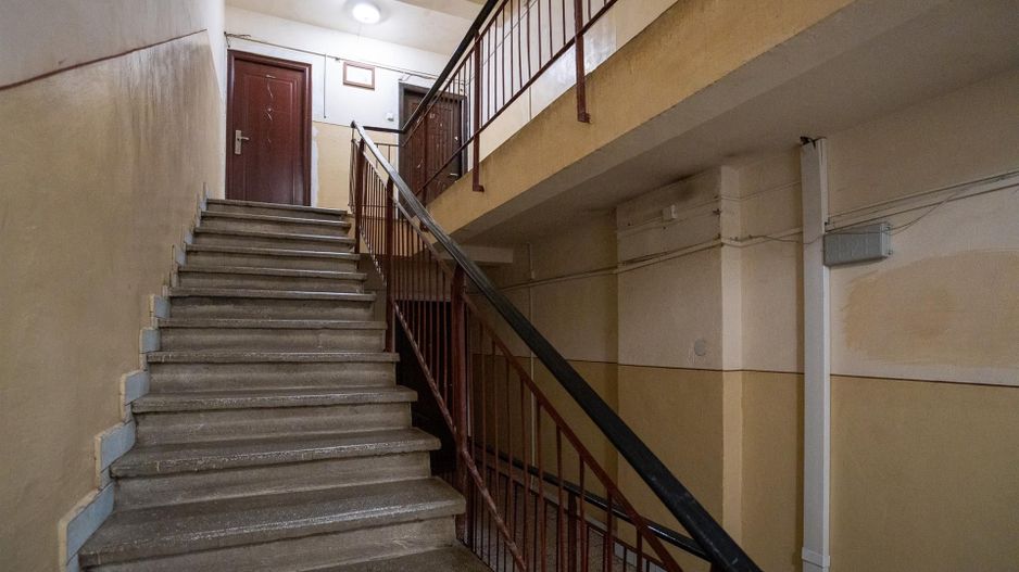 APARTAMENT CU 2 CAMERE DECOMANDAT ZONA ROGERIUS - Poză 8