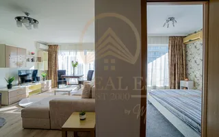 Apartament 2 camere – Mamaia, zona de intrare – Piscină - Poză 12