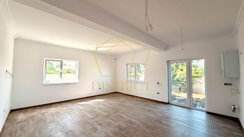 Duplex cu 4 camere | Mosnita Veche, la asfalt | Lidl - Poză 1