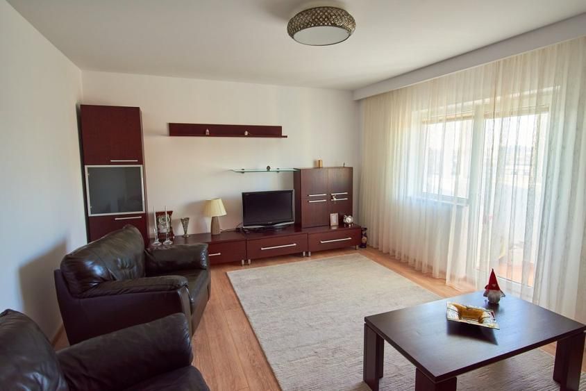 2 camere | prima inchiriere | centrala proprie | Sebastian - Razoare - Poză 1