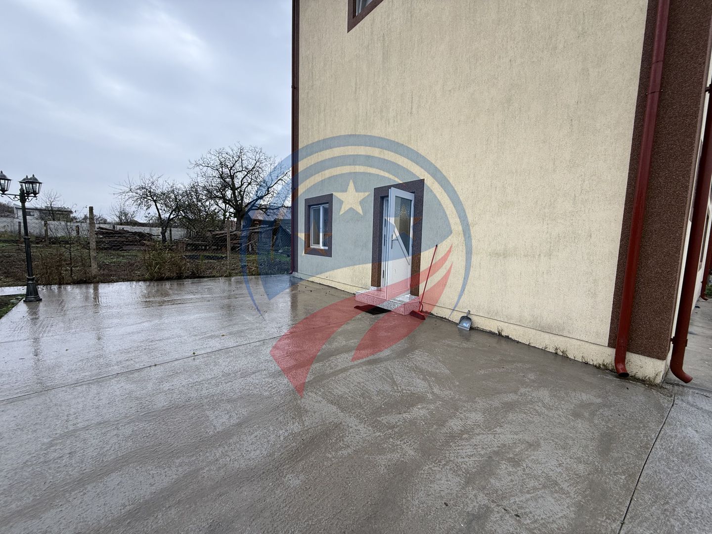 Spatiu comercial de inchiriat/Livezi/Dolj - Poză 14