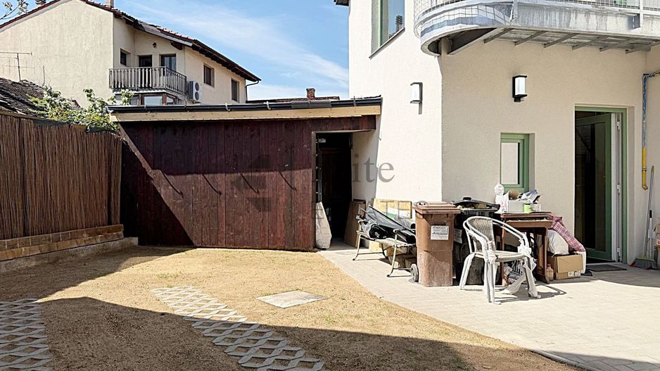 Casa noua singura in curte, ultracentral in Oradea - Poză 17