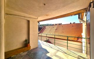 Exclusivitate - Garsonieră la 3 minute de P-ta Sfatului, pet friendly - Poză 16