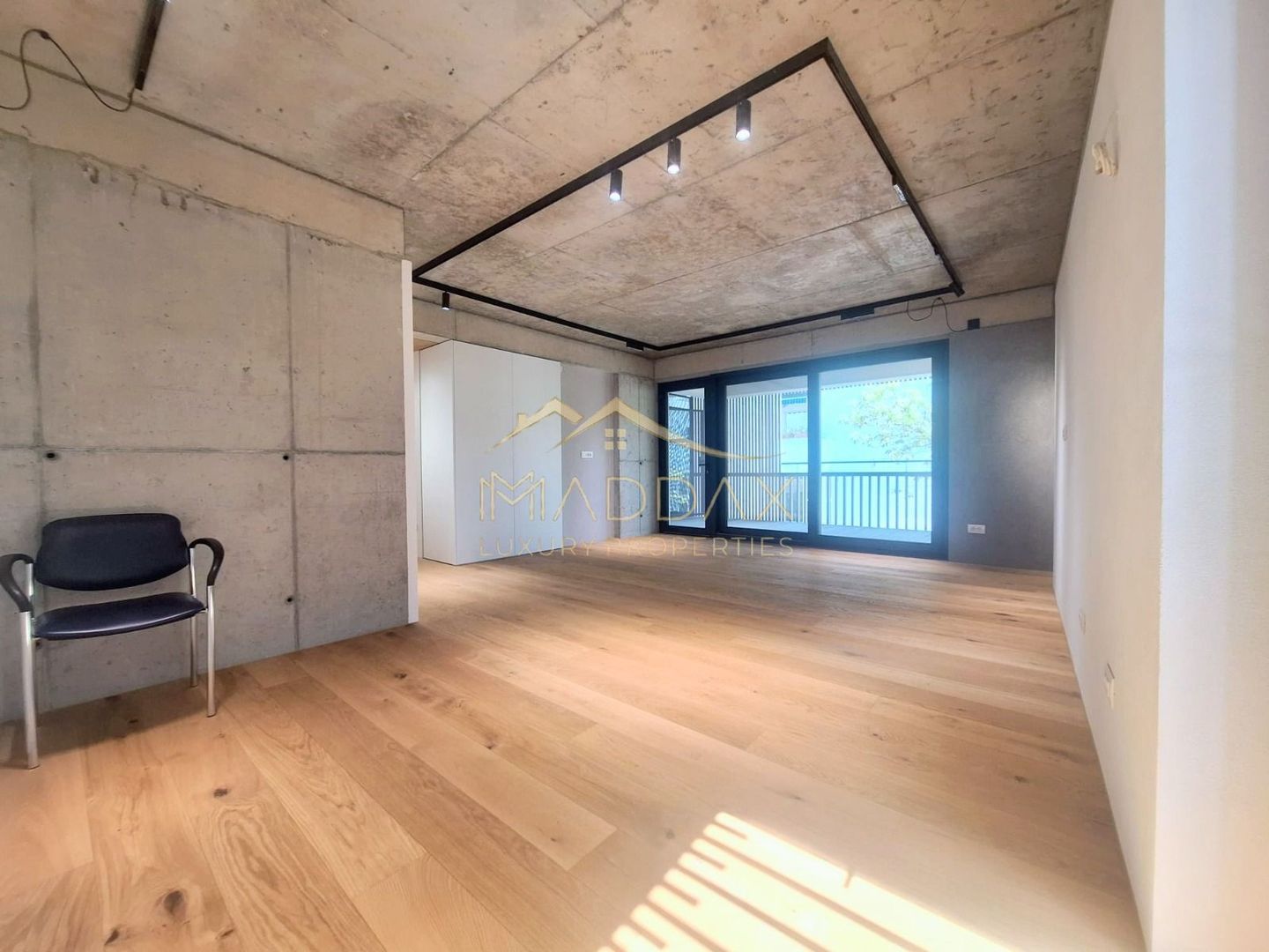 APARTAMENT DE LUX 3 CAMERE/ 63.70 mp // Zona DOROBANTI - Poză 2