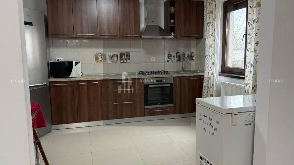 OCAZIE.VILA IN COMUNA BERCENI - Poză 7