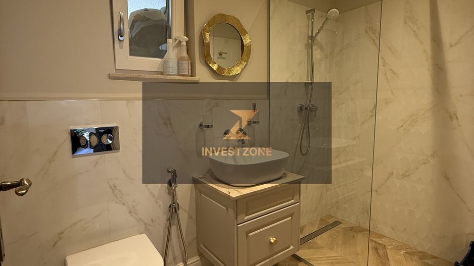 Vilă Lux  Oradea-strada Calimanestilor - Poză 5