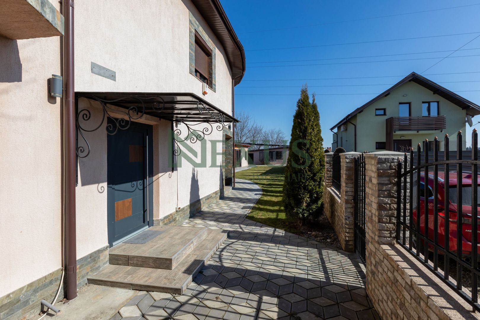 Casă/Vilă modernă de vânzare la intrare în Bogdan Vodă, județul Bacău. - Poză 57