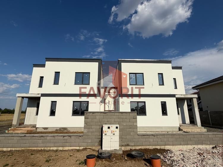 Duplex 4 camere despartit prin camera tehnica | Giroc - Poză 2