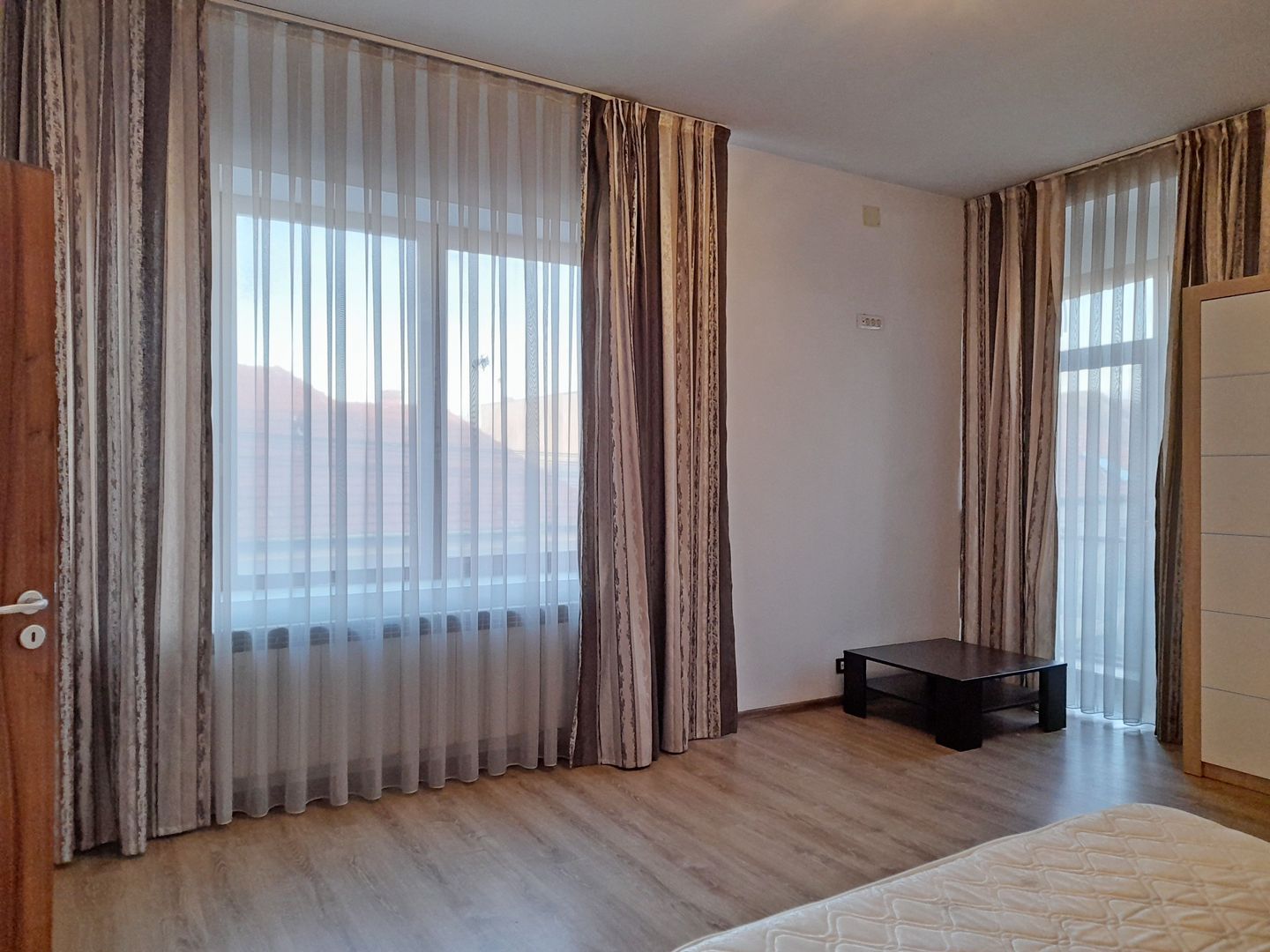 Apart.ultracentral 2 cam.et.1, pe str.Evreilor Deportati 64, Oradea - Poză 8