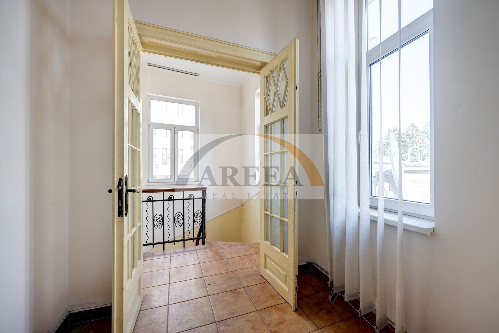 ULTRACENTRAL - Vilă UNICĂ și cu POTENȚIAL uriaș, o poveste de succes - Poză 16