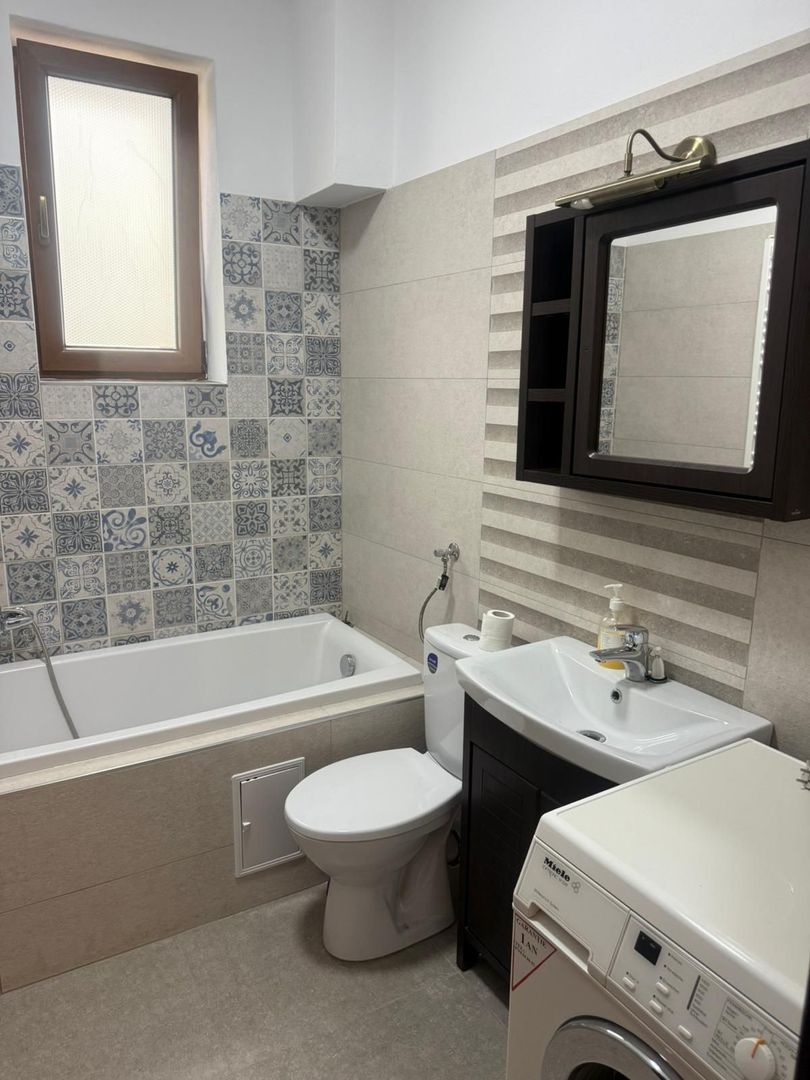 Penthouse de lux zona Braytim | 4 camere+terasa 40mp | 2 Bai | Mobilat si utilat - Poză 12