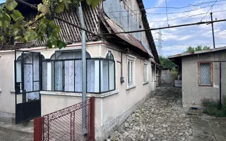 Vanzare case și anexa, teren 790 mp – ideală pentru familie -Doicesti - Poză 16