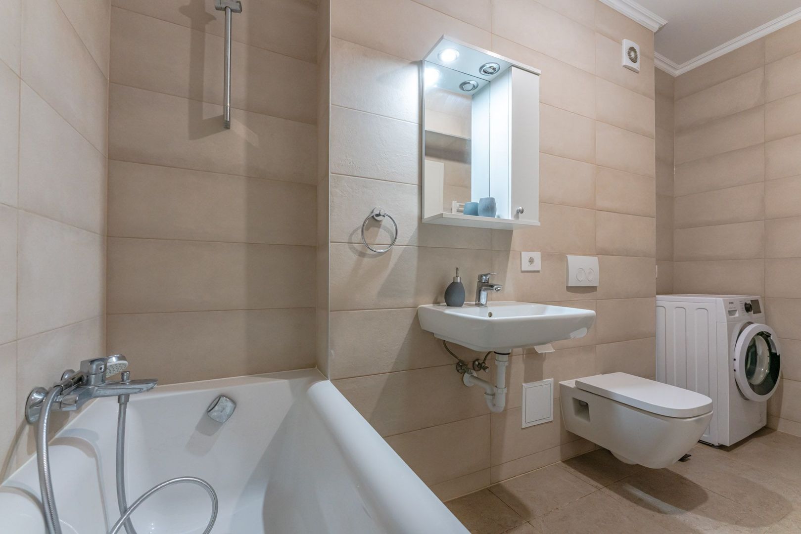 Studio de închiriat în Brașov – Tractorul, Ansamblul Maurer Villas - Poză 12