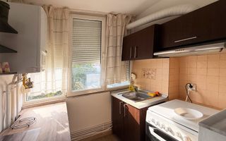 Apartament cu 3 camere, decomandat, 450 euro/ Calea Lipovei, Tm - Poză 11