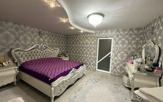 De vanzare Vila situata Ultracentral-425 mp - Poză 4