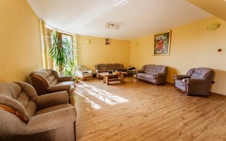 Vilă cu teren generos în Pârneava - Poză 8