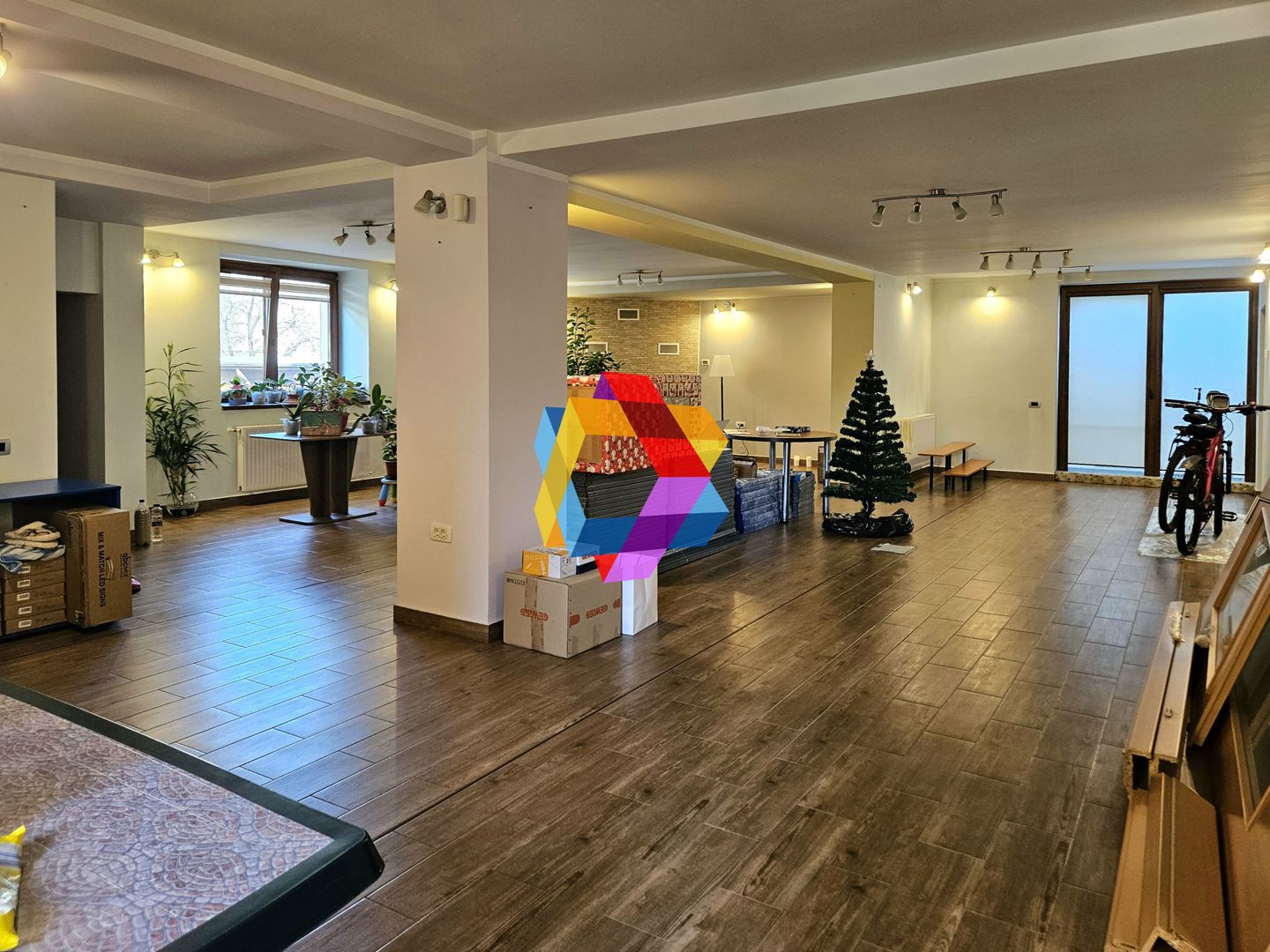 Casă plus Spațiu comercial  741 mp, Teren 906 mp Brasov - zona Blumana - Poză 6