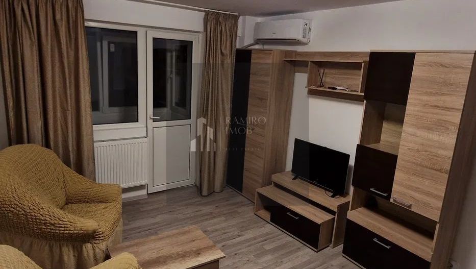 Apartament 2 camere decomandat Piata Resita Sector 4 - Poză 1