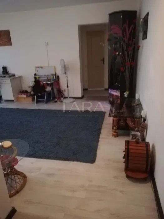 Apartament cu 2 camere de vanzare in Floresti, zona Terra. - Poză 4