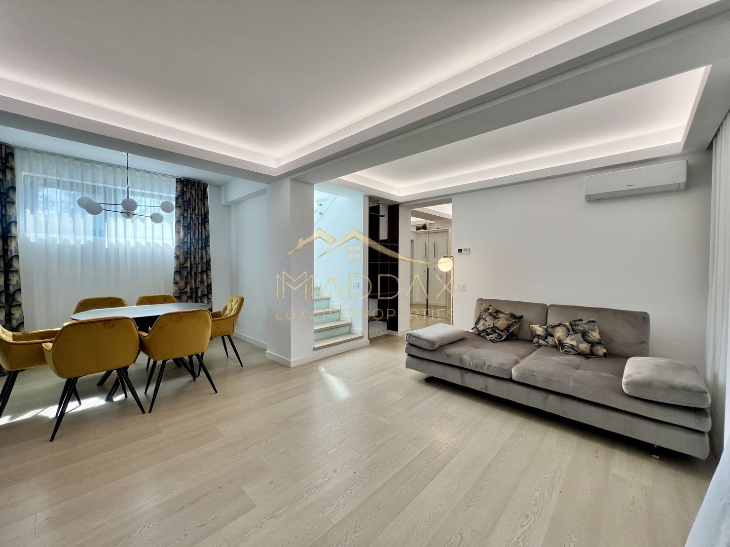 Vila LUX **5 camere**3 locuri parcare** Complex NOU//Sisesti - Poză 16