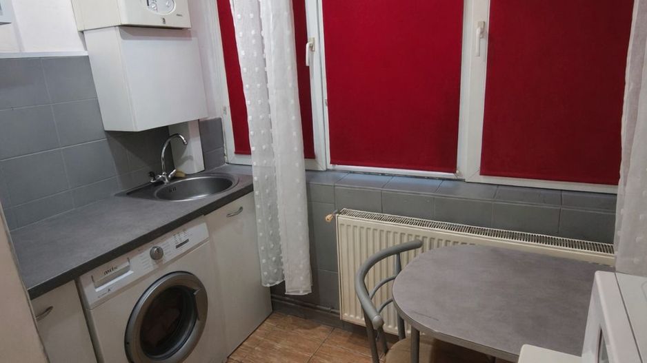 Garsoniera TCM in zona UMFST |et2| proprietar - Poză 3