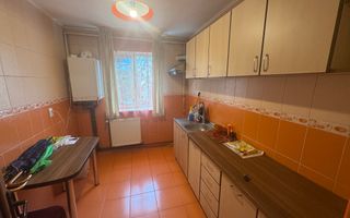 APARTAMENT 2 CAMERE ETAJ 2 CAMPULUNG - Poză 7