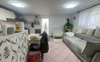 Casa de vanzare zona Bogdanesti - Poză 11