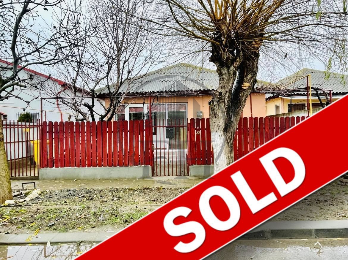 SOLD/ VANDUT Casă / Vilă cu 3 camere de vânzare CUMPANA - Poză 1