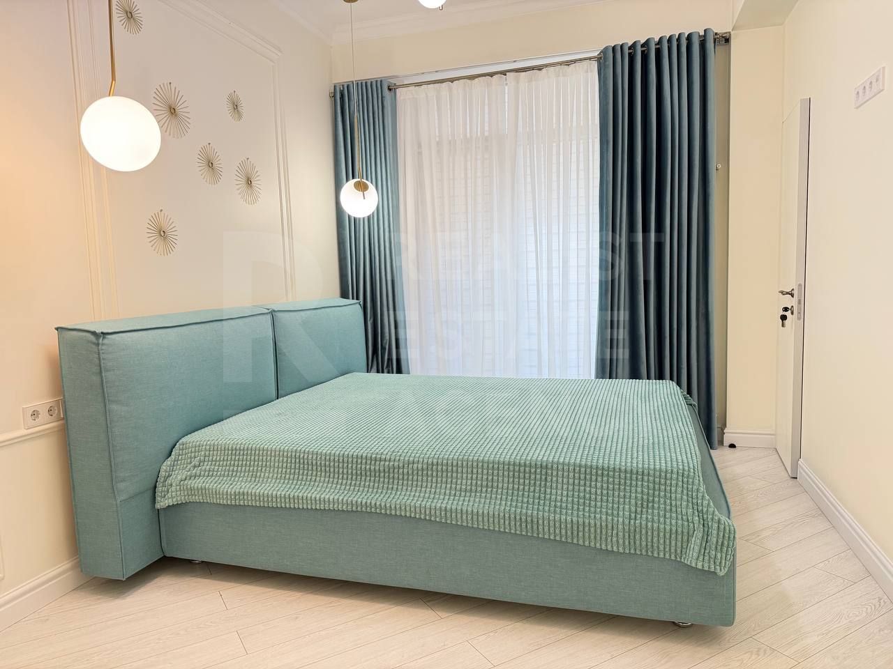 Chirie, apartament, 3 camere, str. Lev Tolstoi, Centru - Poză 1