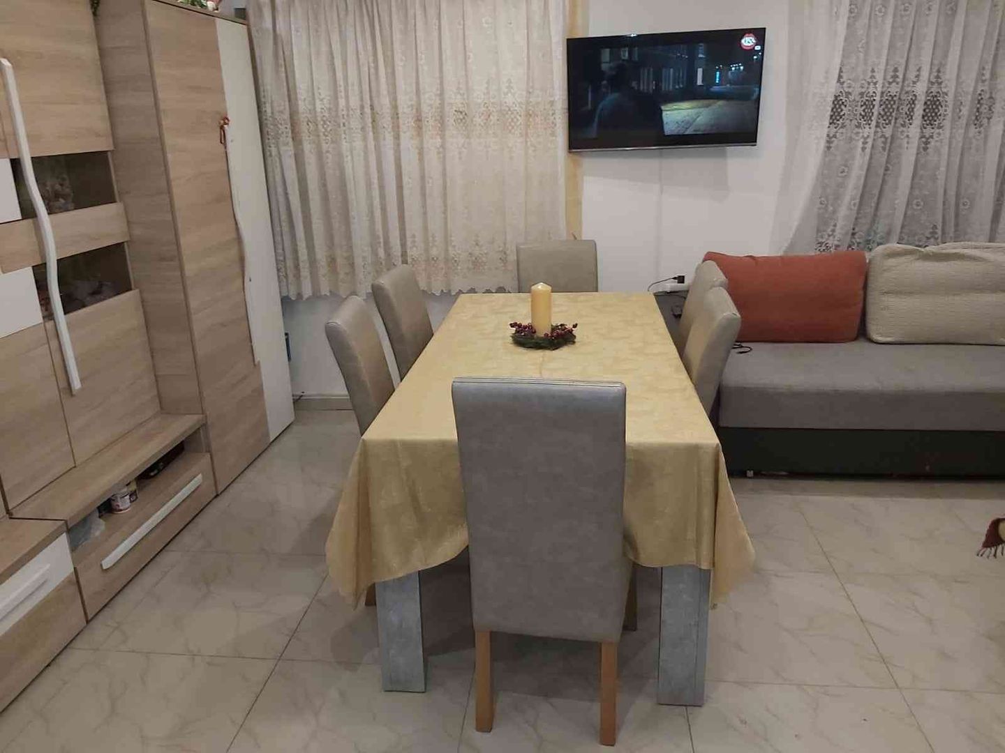 Vilă, 5 camere, 142 mp, teren 1 000 mp,  Paleu. 160 000 E. Comision 0 - Poză 4