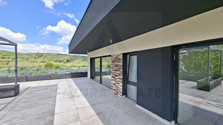 Casă moderna 229 mp utili garaj  piscina terasa balcon Cisnadioara - Poză 26