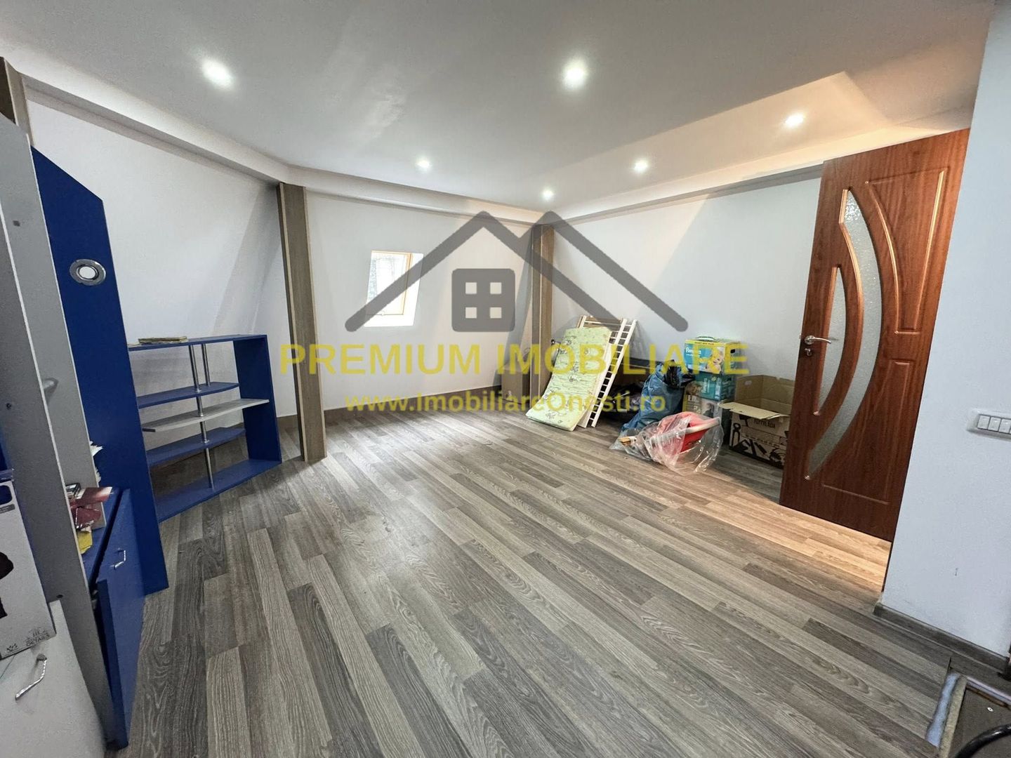 Spatiu comercial de vanzare in Onesti - Poză 5