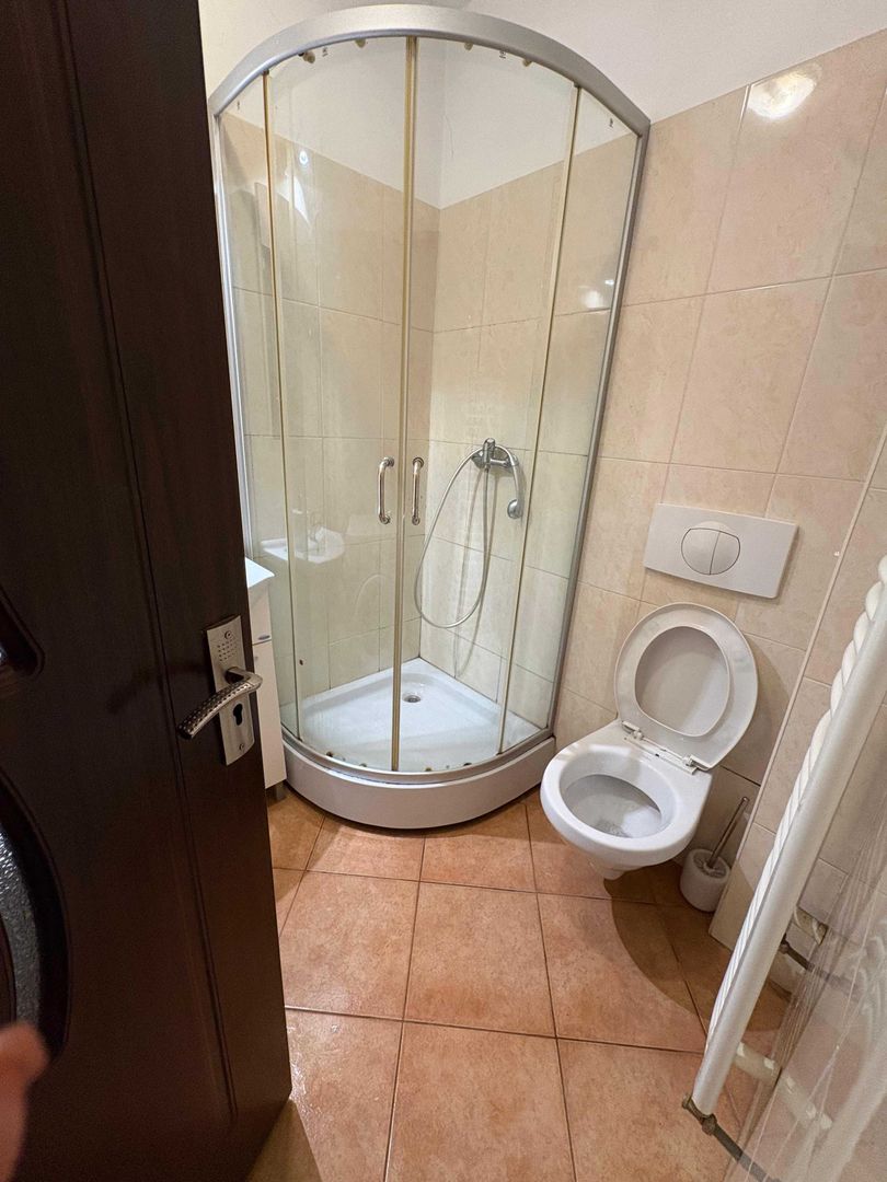 Garsoniera de 30 mp | Bloc Nou | Incalzire in Pardoseala | Parcare | Buna Ziua - Poză 3