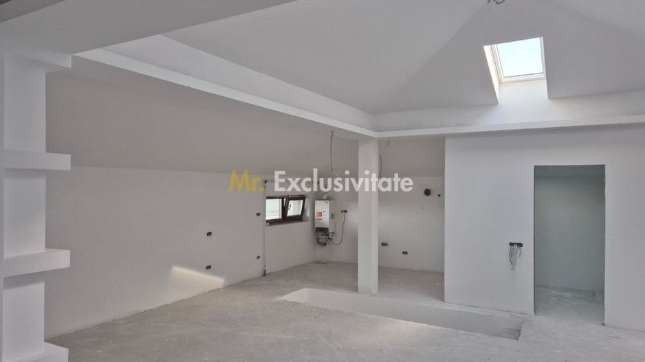 Casa visurilor la vanzare - Poză 38