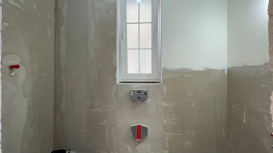 Duplex desparțit - 5 camere și 3 băi- Moșnița Nouă - Poză 8