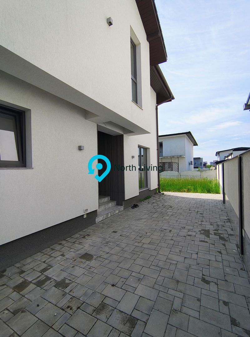 Vila Noua Tunari | 6 Camere si 4 Bai - Poză 25