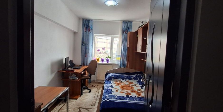 Apartament 3 camere, 70 mp utili, mobilat, utilat, Tolstoi, Alba Iulia - Poză 4