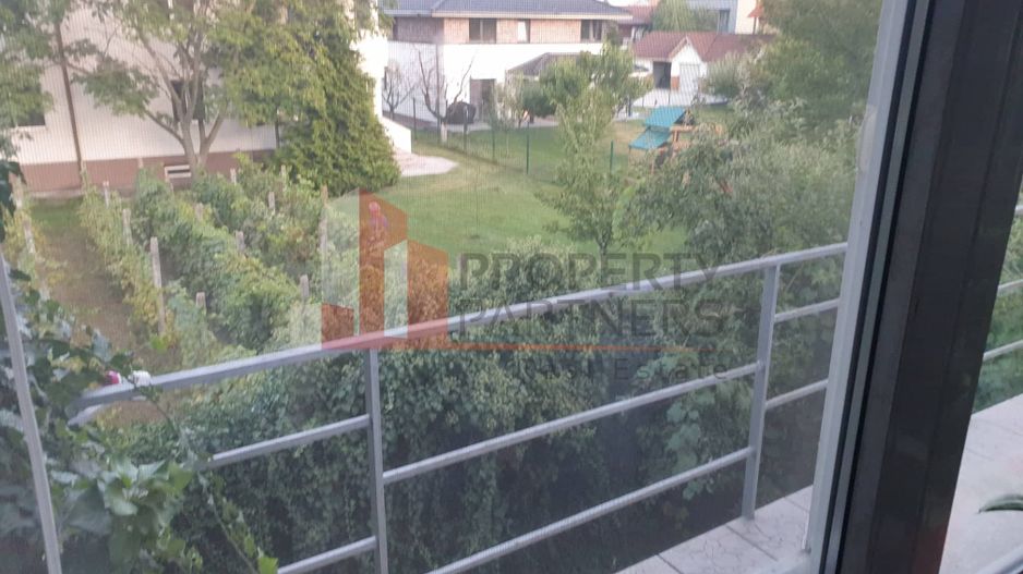 Apartament cu 3 camere in vila, Jollie Ville - Poză 2
