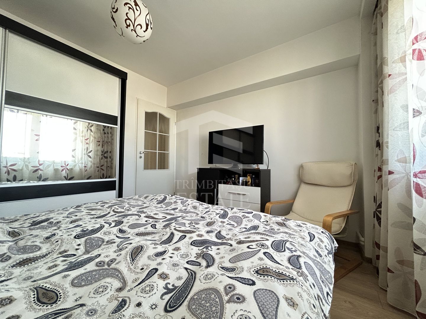 Apartament 4 camere 90 mp loc parcare centrala termica Inel 2 - Poză 13