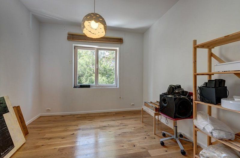 Etaj in vila ideal atelier, cabinet sau locuit, hub, activitati creative - Poză 18