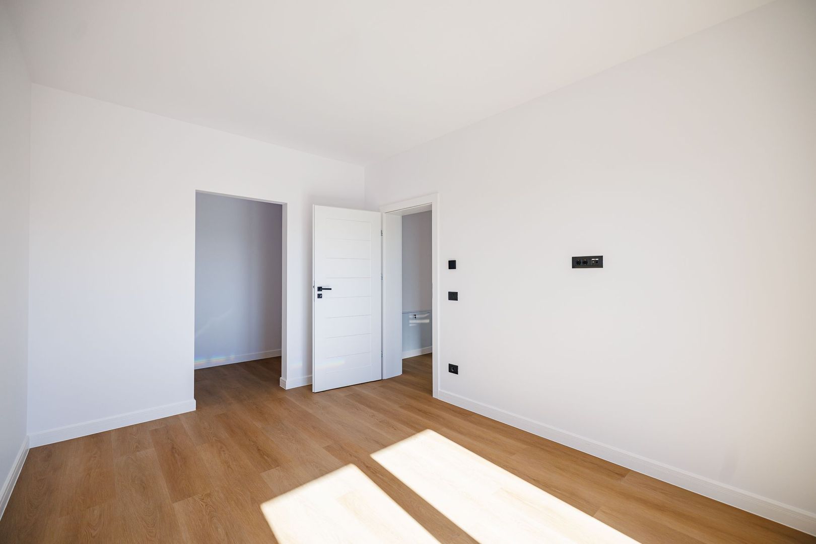 Apartament nou 2 camere cu dressing | Etaj 1 | Mehala | Comision 0% - Poză 9