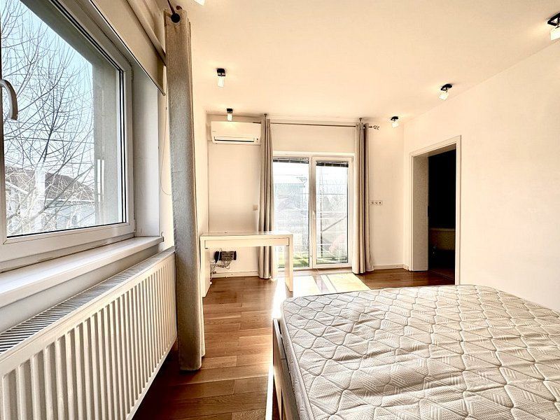 Apartament elegant -curte proprie - garaj - Poză 16