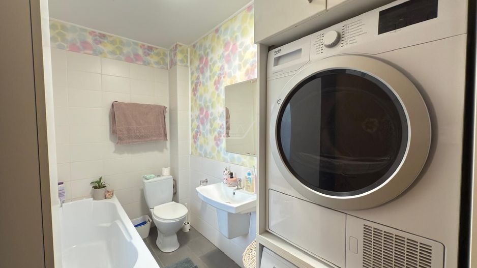 Pozitie excelenta - situata la margine. 3 dormitoare. Curte mare. - Poză 5