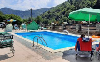 Complex turistic complet funcțional | Piscină, restaurant, 1.800 m - Poză 2