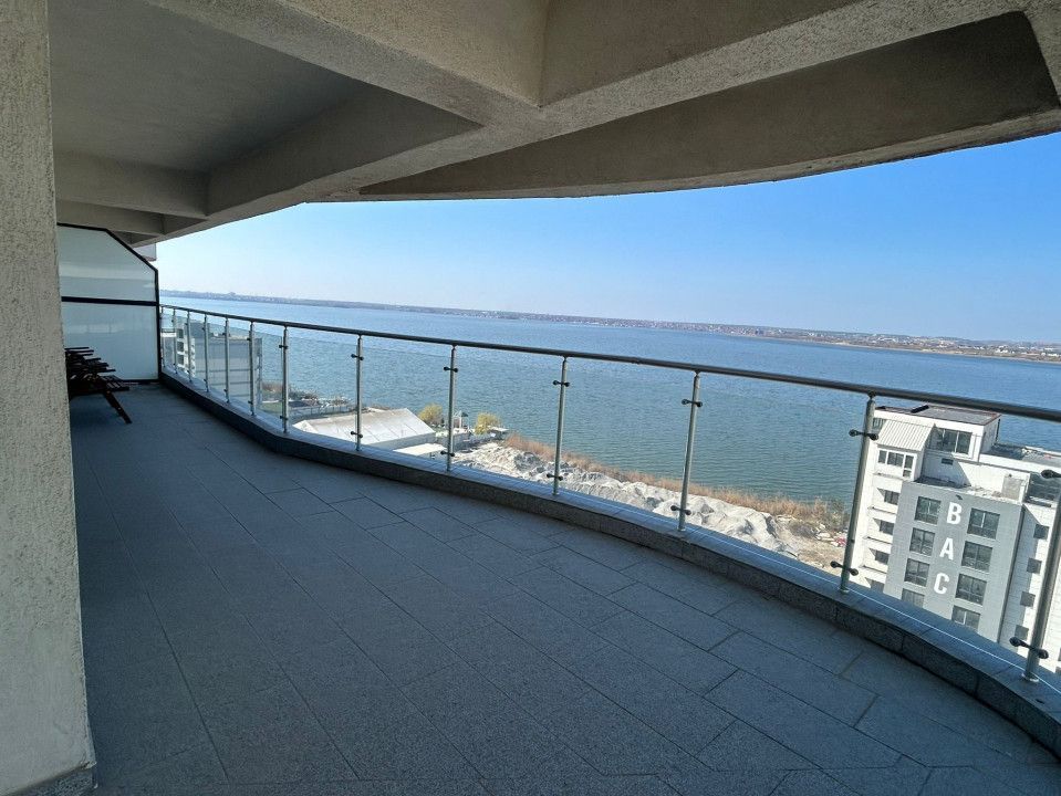 Mamaia - Apartament de 3 camere cu vedere la lac si mare. - Poză 26